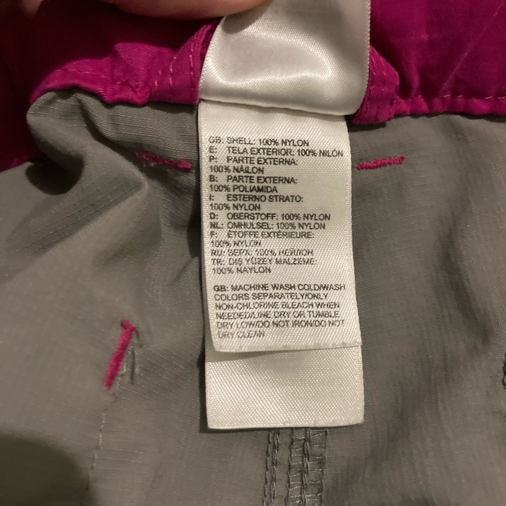 The North Face Girls Cargo Shorts Size XL - Picture 6 of 11